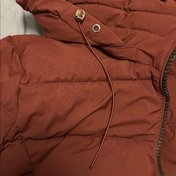 Andrew Marc Women's Deep Burgundy Puffer Jacket - Picture 5 of 7